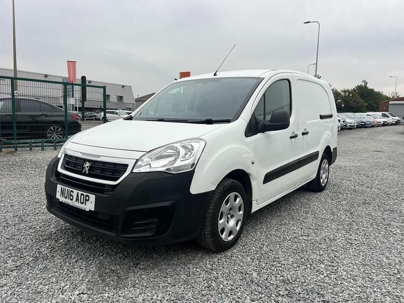 Usado Peugeot Partner S 2016 Branco Monovolume