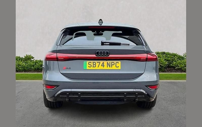 Used Audi e-tron Performance 269 kW (367 HP) 2025 Grey SUV