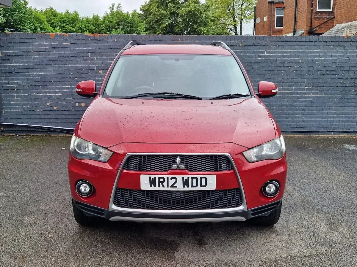 Used Mitsubishi Outlander 2012 Red SUV