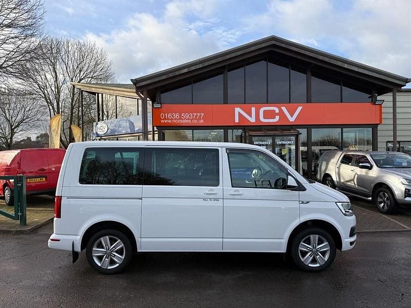 Used VW Shuttle SE 150 HP (110 kW) 2018 White MPV