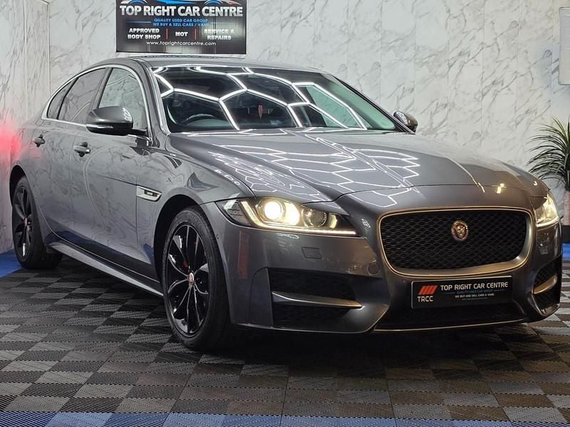 Used Jaguar XF R-Sport 180 HP (132 kW) 2016 Grey Sedan