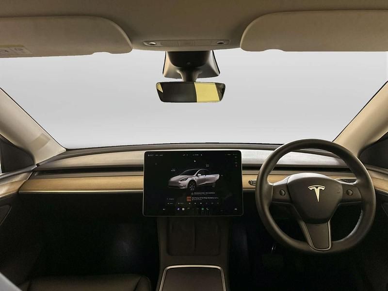 Used Tesla Model Y Long Range AWD 282 kW (384 HP) 2022 White SUV