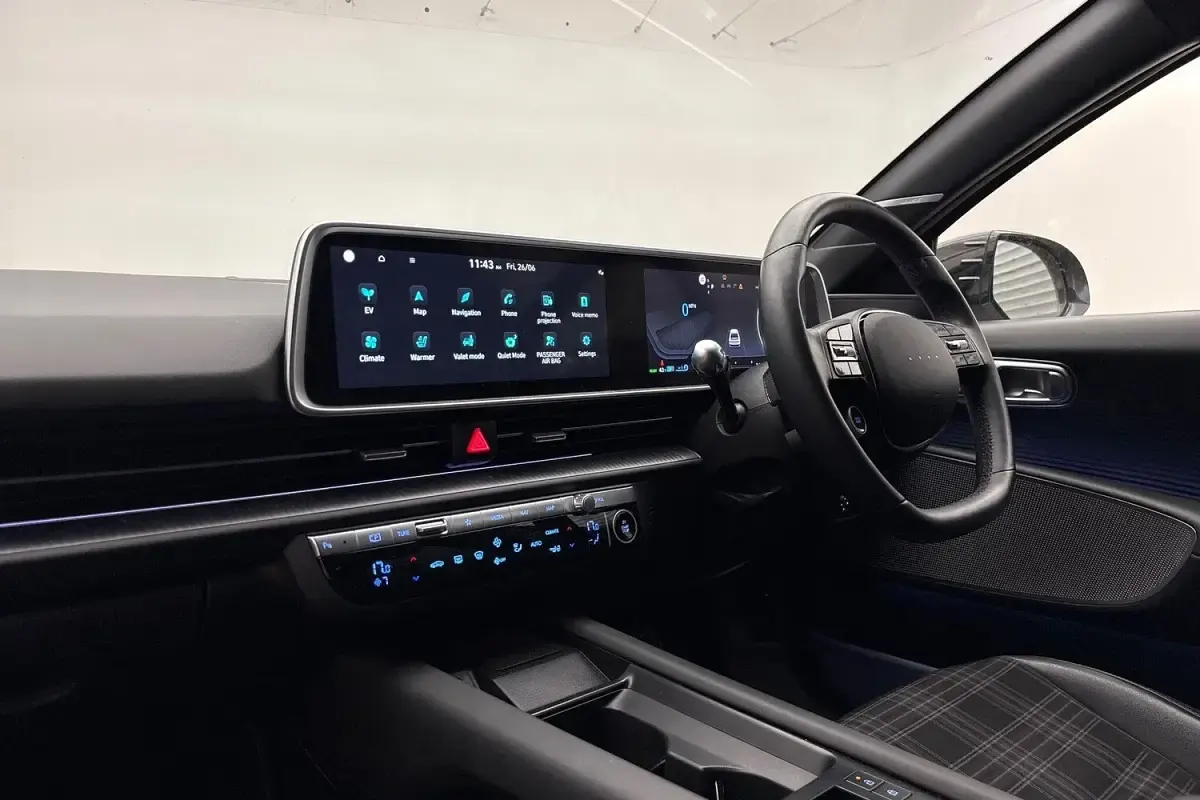 Used Hyundai Ioniq 6 Edition 239 kW (325 HP) 2023 Gold Sedan