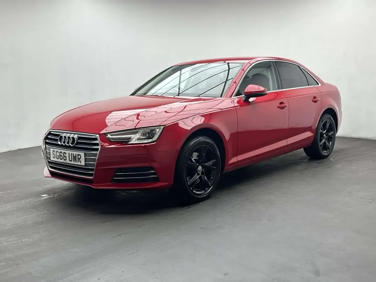 Used Audi A4 Sport 150 HP (110 kW) 2016 Red Sedan