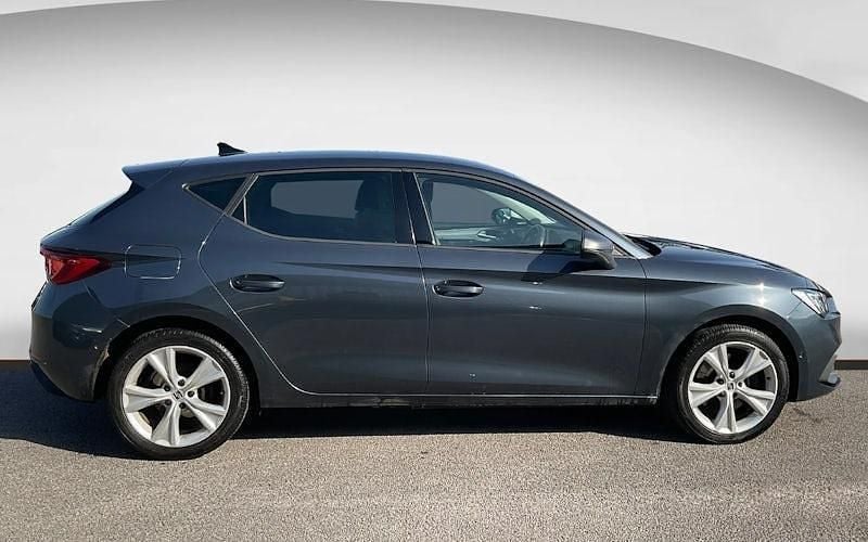 Used Seat Leon FR 204 HP (150 kW) 2023 Hatchback