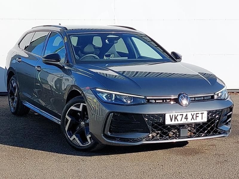 Used VW Passat R-line 204 HP (150 kW) 2024 Grey Estate