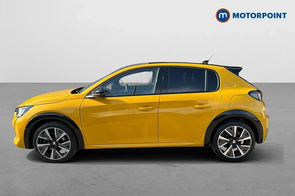 Used Peugeot 208 GTi 131 HP (96 kW) 2022 Yellow Hatchback