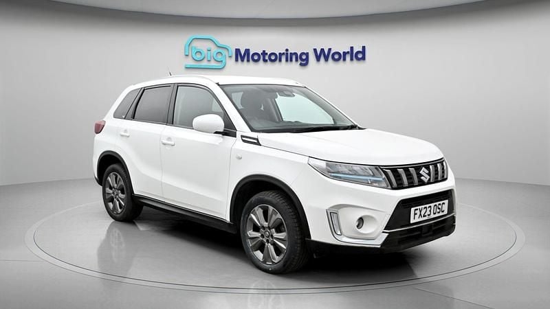 Used Suzuki Vitara SZ-T 129 HP (94 kW) 2023 White SUV