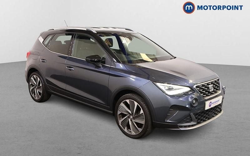 Grey Used 2023 Seat Arona FR SUV | £14,799 (Fair price) - Image 1/4
