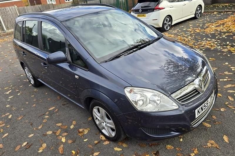 Blue Used 2009 Vauxhall Zafira MPV | £1,995 (Good price) - Image 1/1
