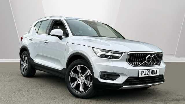 Used 2021 Volvo XC40 Inscription SUV | £25,045 (A bit pricey) - Image 1/3