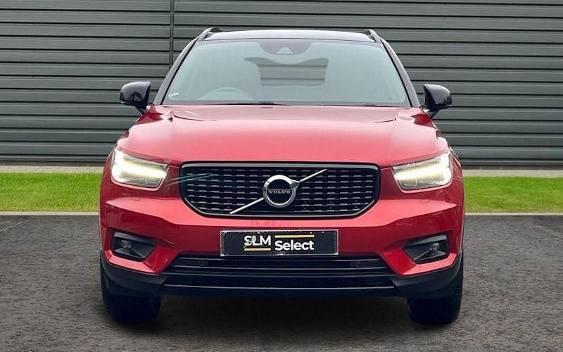 Used Volvo XC40 R-Design Pro 163 HP (119 kW) 2021 SUV
