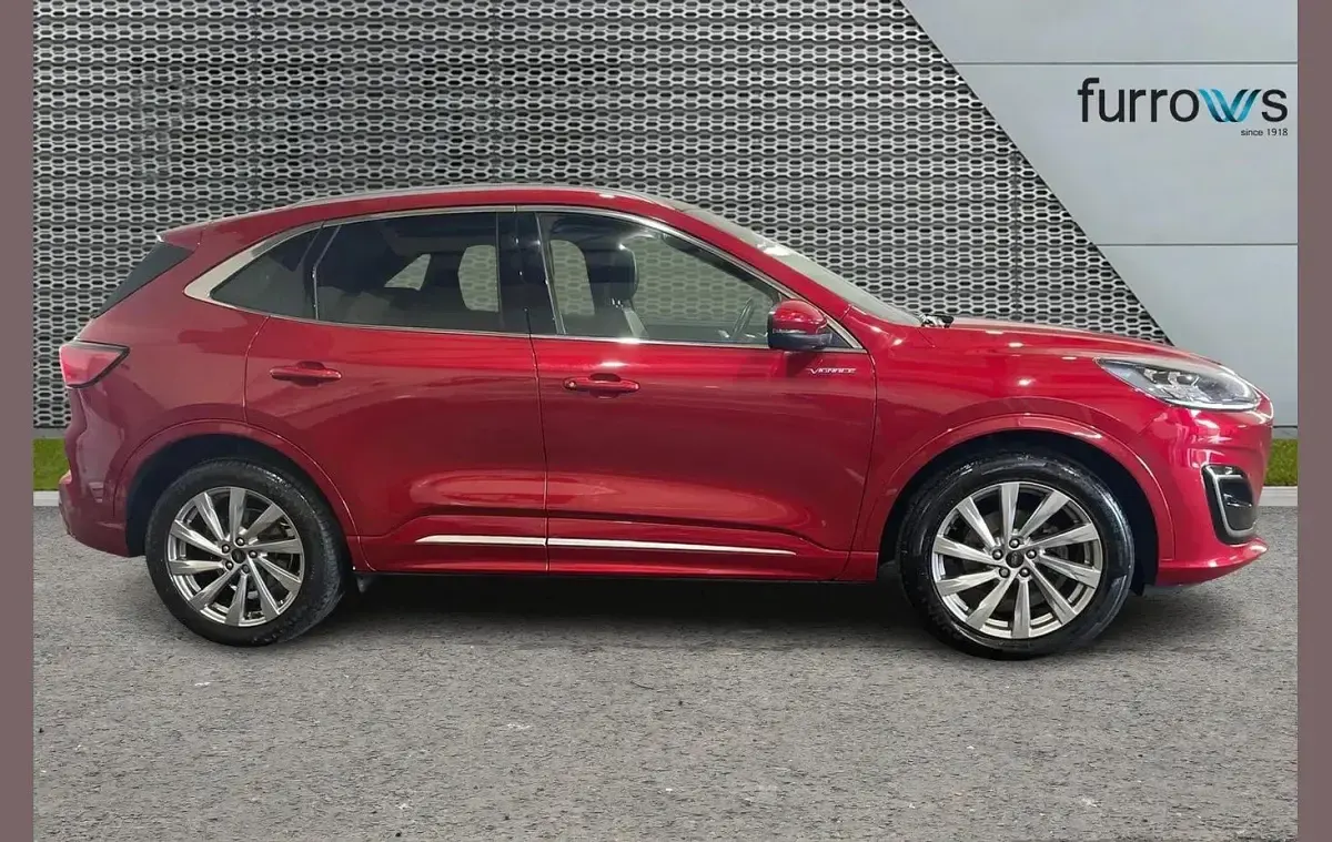 Used Ford Kuga Vignale 225 HP (165 kW) 2023 Red SUV