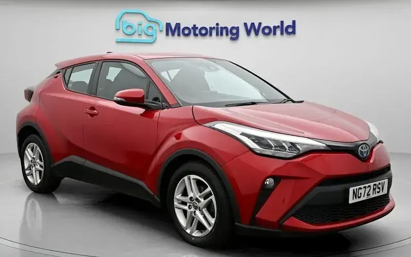Used Toyota C-HR 122 HP (89 kW) 2023 SUV