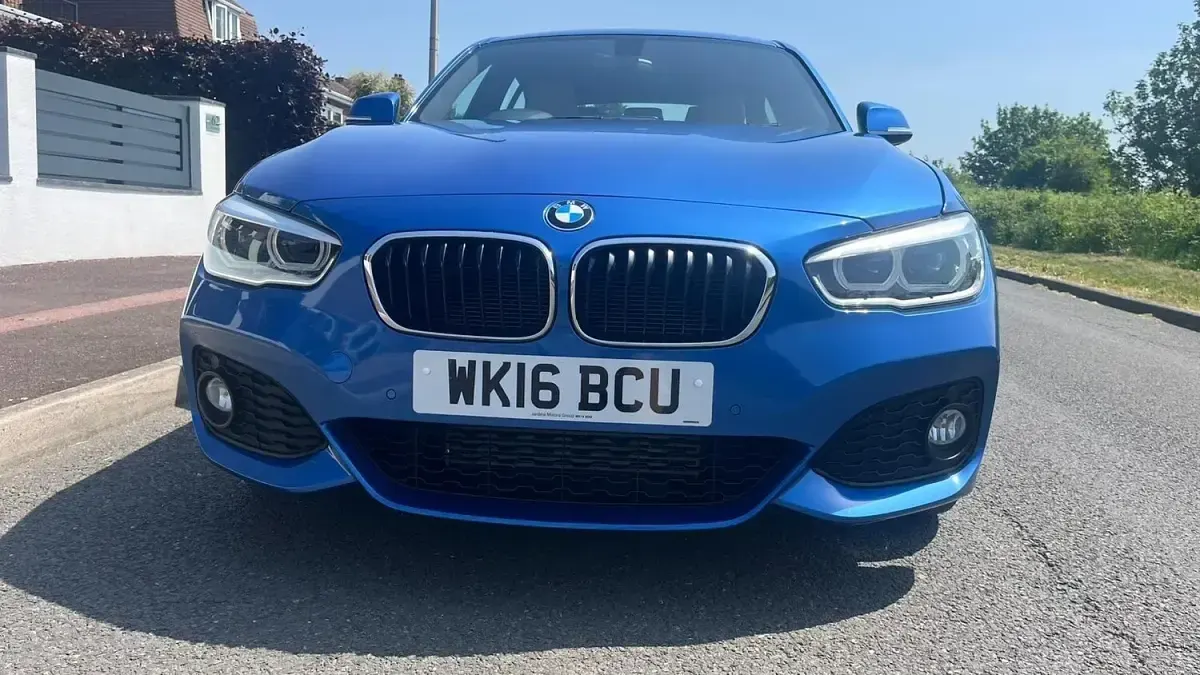 Usado BMW 120 M Sport 2016 Azul Utilitario