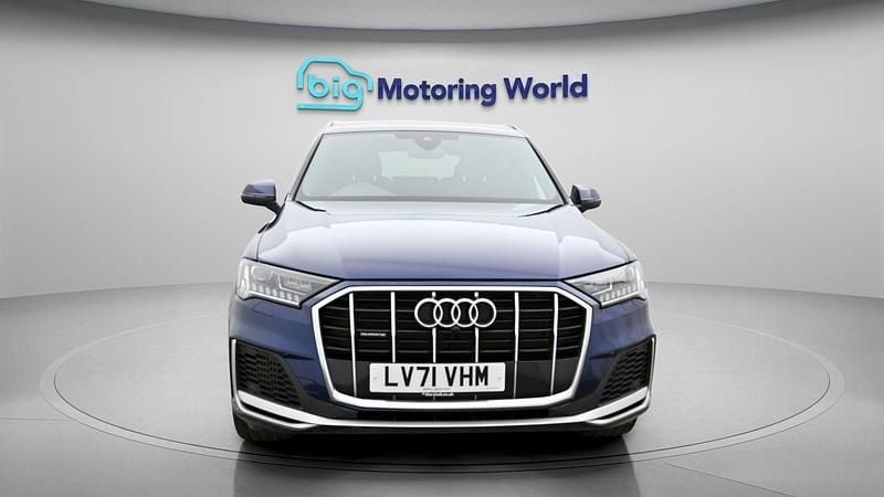 Used Audi Q7 S-Line 335 HP (246 kW) 2022 Blue SUV
