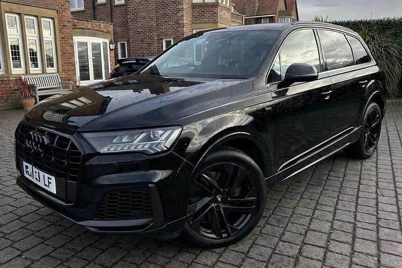Black Used 2020 Audi Q7 S-Line SUV | £25,990 (Fair price) - Image 1/1