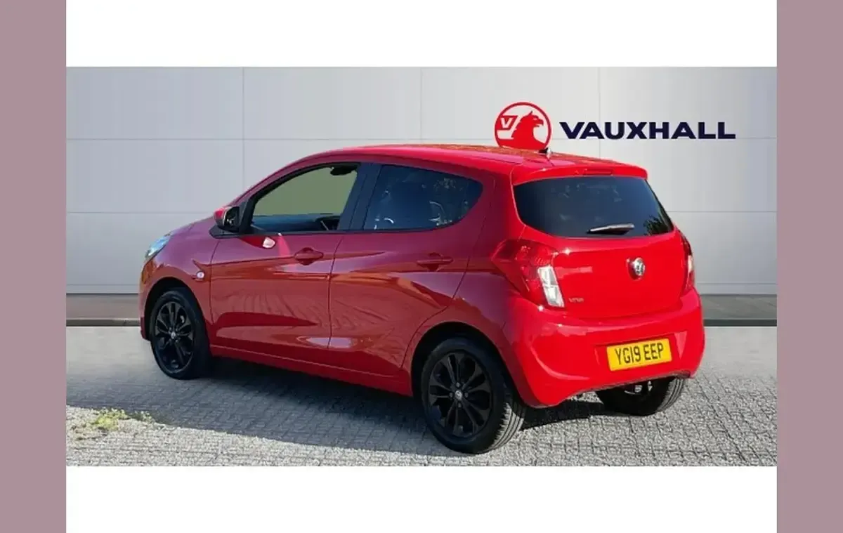 Usado Vauxhall Viva 73 HP (53 kW) 2019 Vermelho Citadino