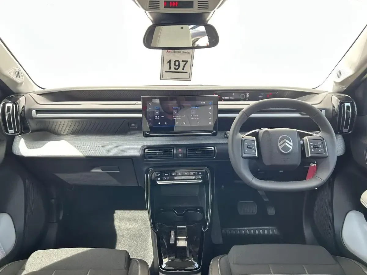 New Citroën e-C3 81 kW (111 HP) 2025 Red Hatchback