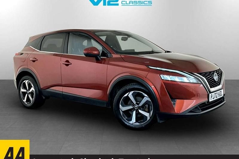 Red Used 2022 Nissan Qashqai N-Connecta SUV | £15,195 (Good price) - Image 1/1