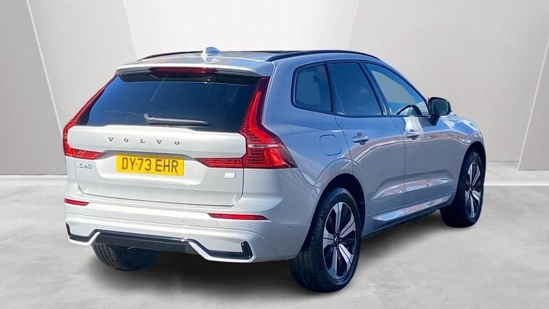 Used Volvo XC60 Plus 345 HP (253 kW) 2023 Silver SUV