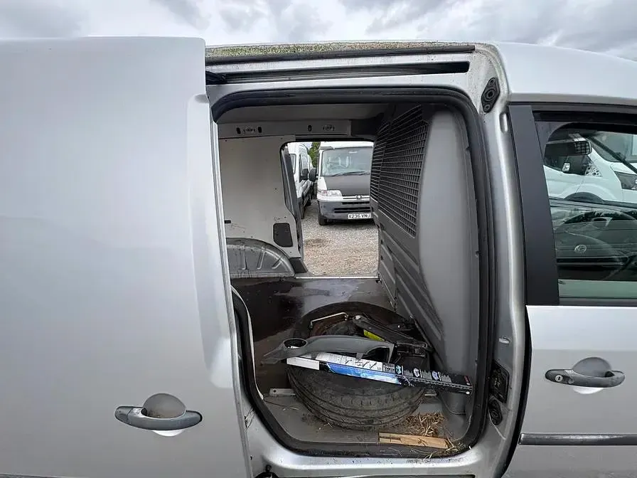 Used VW Caddy 104 HP (76 kW) 2008 Silver MPV