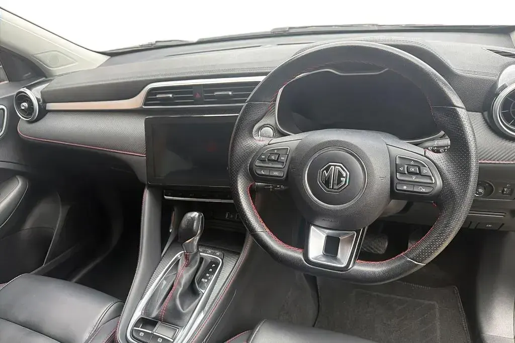 Used MG ZS Exclusive 111 HP (81 kW) 2023 Black SUV