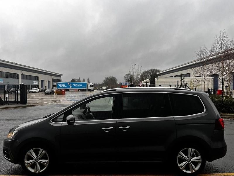 Used Seat Alhambra XCELLENCE 150 HP (110 kW) 2018 Grey MPV