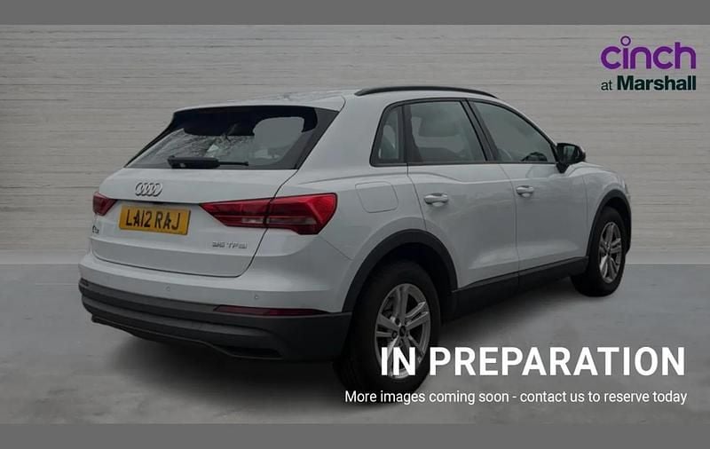 Used Audi Q3 Design 147 HP (108 kW) 2021 White SUV