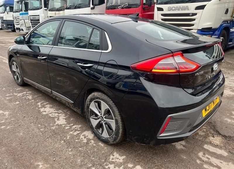 Used Hyundai Ioniq Premium SE 88 kW (120 HP) 2017 Black Hatchback
