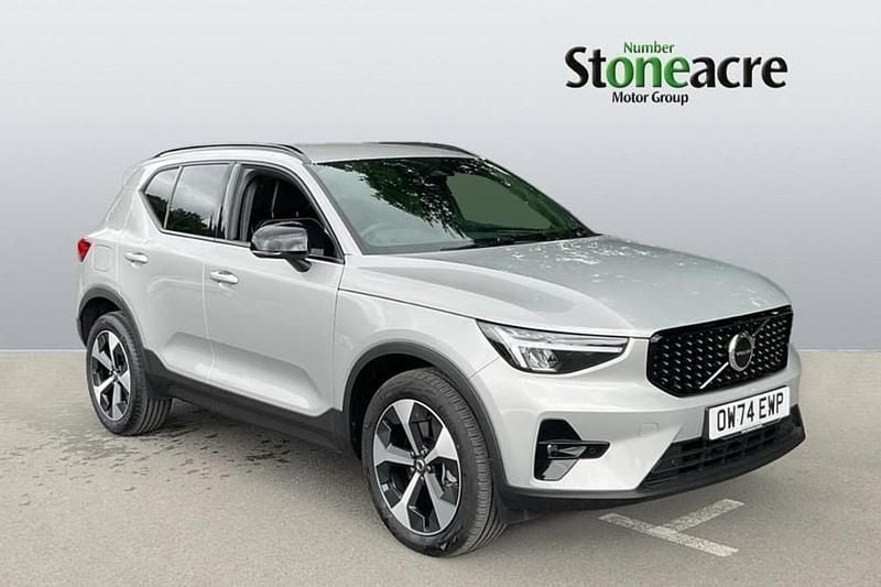 Silver Used 2024 Volvo XC40 Plus SUV | £34,183 (Fair price) - Image 1/1