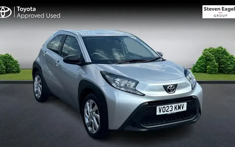 Used Toyota Aygo X PURE 72 HP (52 kW) 2023 SUV