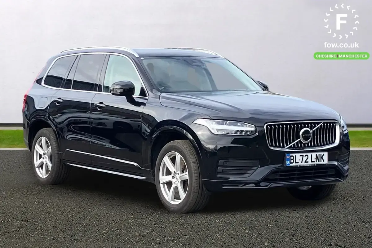 Begagnad Volvo XC90 Core 2022 Svart SUV