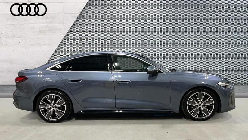 Used Audi A5 Sportback S-Line 204 HP (150 kW) 2025 Blue Hatchback