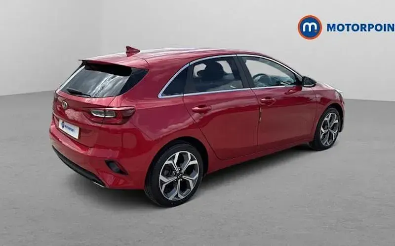 Used Kia Ceed 160 HP (117 kW) 2021 Hatchback