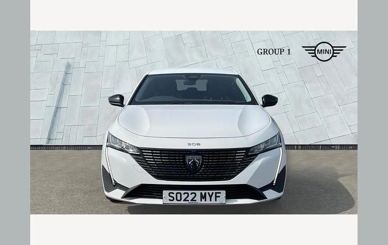 Used Peugeot 308 Allure Premium 131 HP (96 kW) 2022 White Hatchback