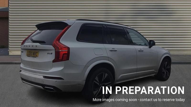 Used Volvo XC90 R-Design 250 HP (183 kW) 2020 White SUV
