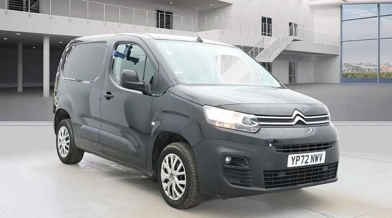 Black Used 2022 Citroën Berlingo MPV | £9,950 (Fair price) - Image 1/4