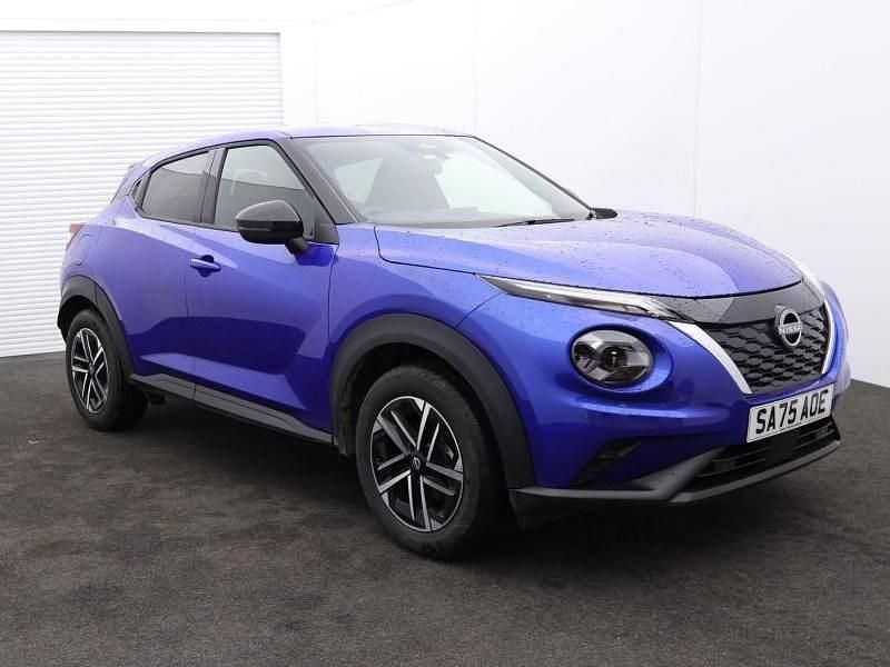 Blue Used 2025 Nissan Juke N-Connecta SUV | £18,990 (Good price) - Image 1/4