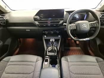 Używany Citroën C4 PureTech 131 KM (96 kW) 2022 Szary Hatchback