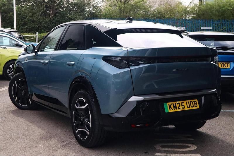 Used Peugeot e-3008 GT 156 kW (213 HP) 2025 Blue SUV