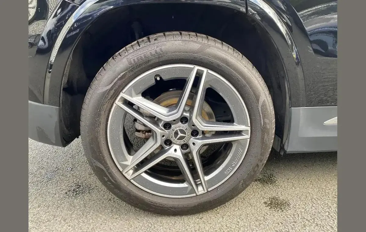Used Mercedes GLA200 AMG Line Premium 161 HP (118 kW) 2023 Black SUV