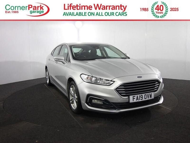 Silver Used 2019 Ford Mondeo Zetec Hatchback | £7,999 (Super price) - Image 1/4