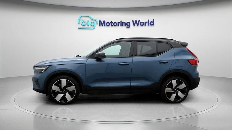 Used Volvo XC40 Ultimate 300 kW (408 HP) 2022 Blue SUV