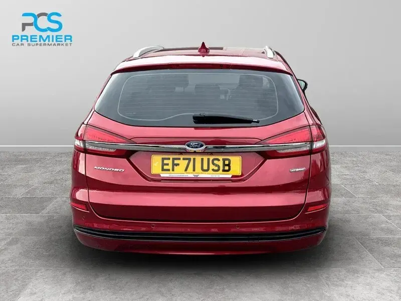 Used Ford Mondeo Titanium 187 HP (137 kW) 2022 Lucid red (exclusive paint) Estate