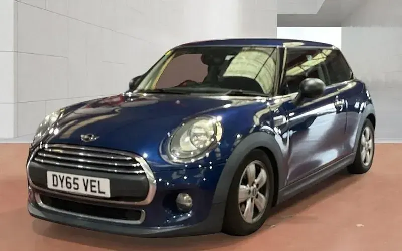 Used Mini ONE Hatch 95 HP (69 kW) 2017 Hatchback