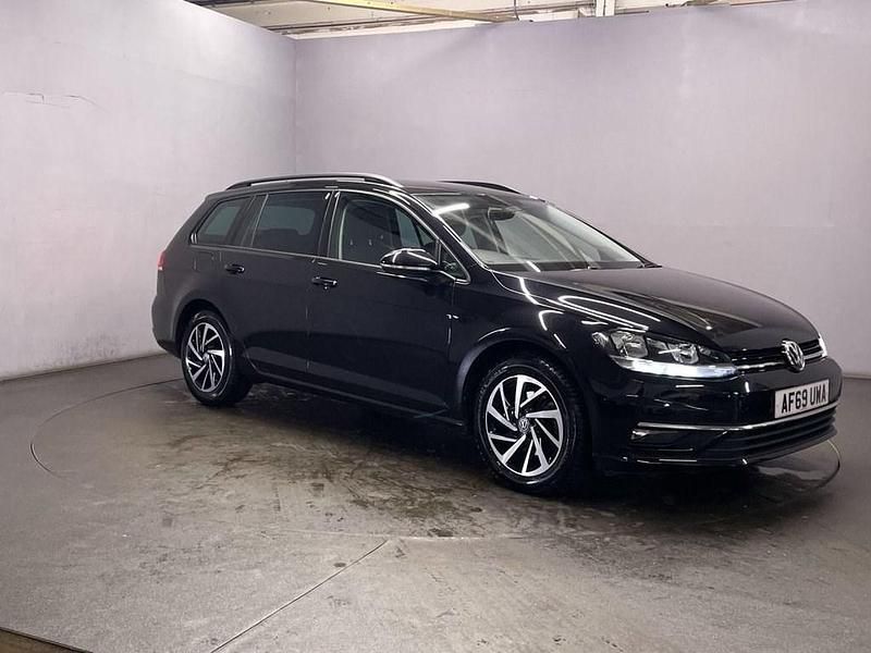 Used VW Golf VII Match 115 HP (84 kW) 2019 Black Estate