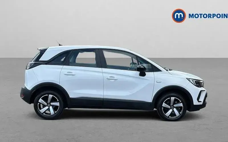 Used Vauxhall Crossland Design Edition 131 HP (96 kW) 2023 White SUV