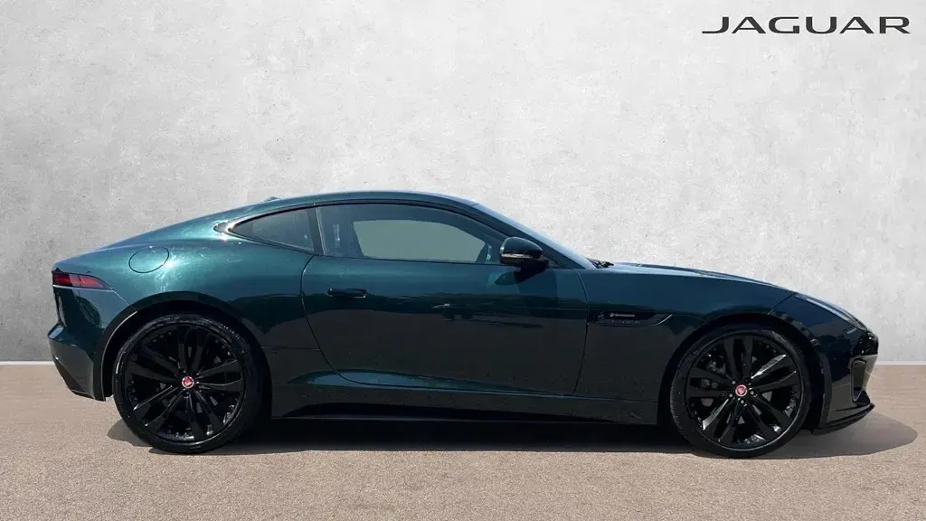 Used Jaguar F-Type R-Dynamic 300 HP (220 kW) 2019 Green Coupe