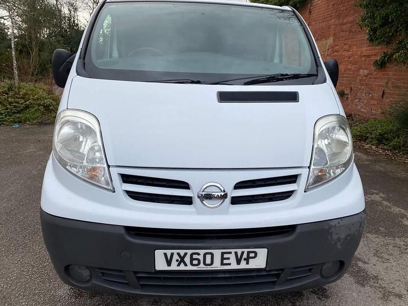 Used Nissan Primastar SE 115 HP (84 kW) 2010 White MPV